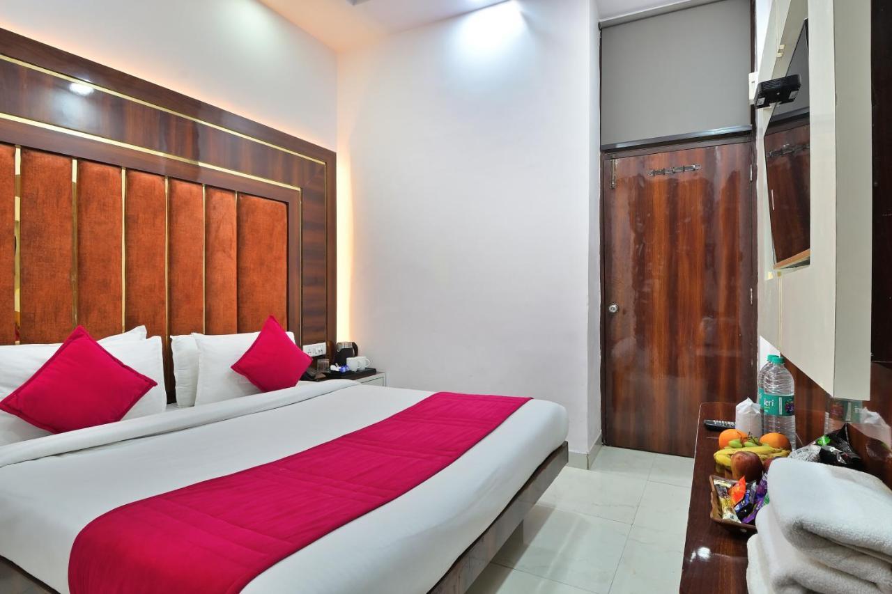 Hotel Star Villa - Budget Friendly New Delhi Exterior photo
